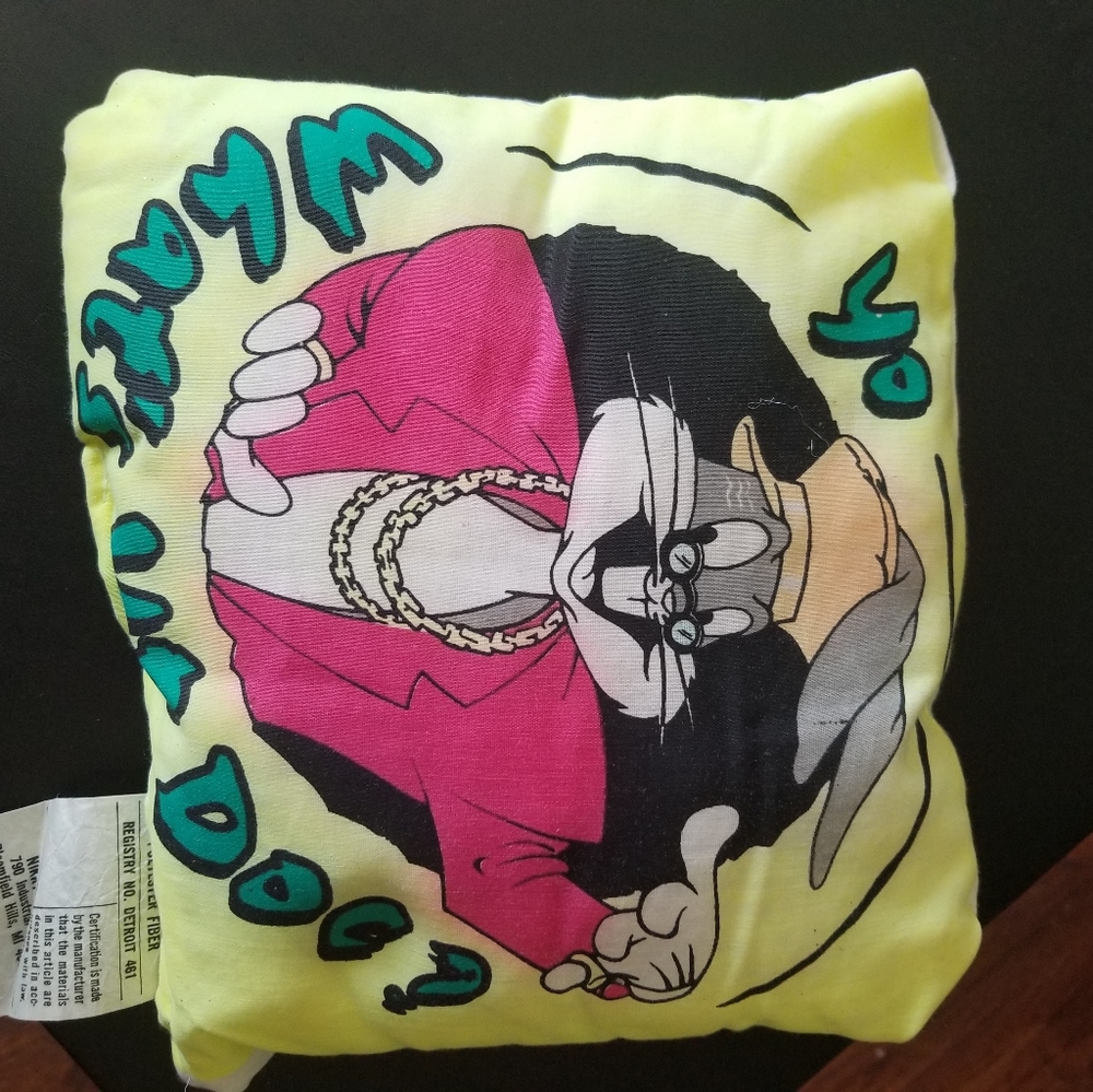 Pillow small throw